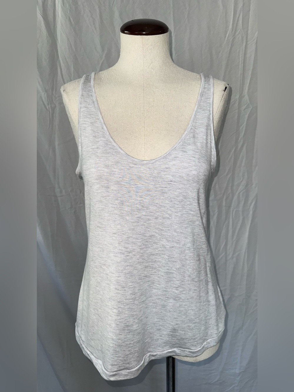 Lululemon BeCalm V Neck Tank